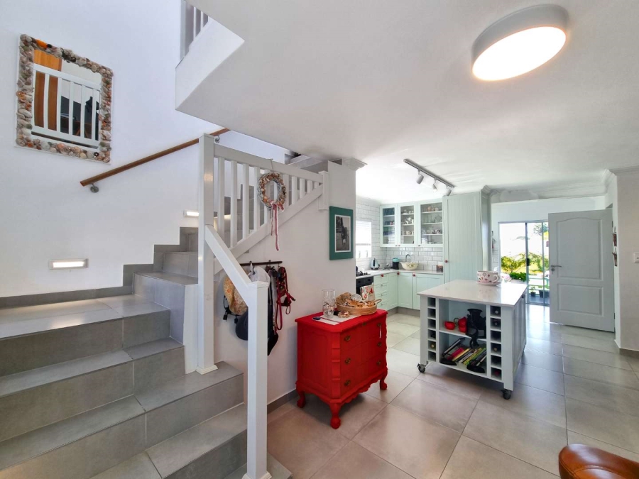 3 Bedroom Property for Sale in Westcliff Western Cape